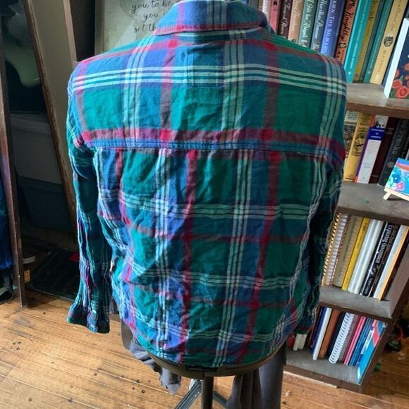 American Eagle plaid tartan S boyfriend fit button down shirt - Picture 2 of 3